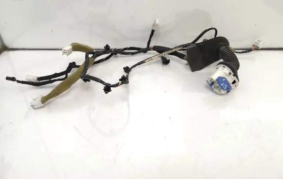 Mazda 6 Front door wiring loom GS1F67200D
