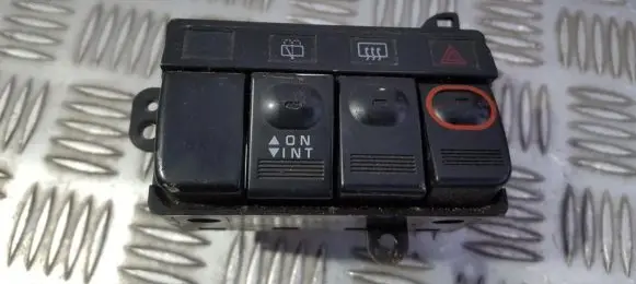 Mitsubishi Space Runner Hazard light switch