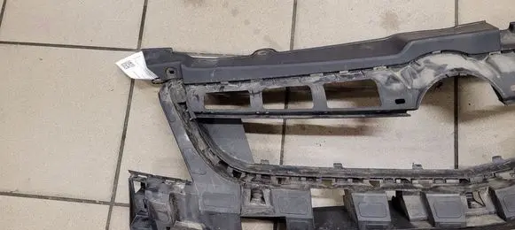 Opel Vectra C Front bumper mounting bracket 13182876