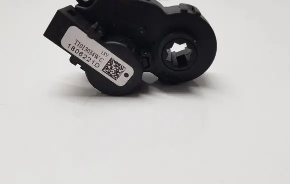 Renault Arkana Air flap motor/actuator T1013034W T1013034WC 1806221D