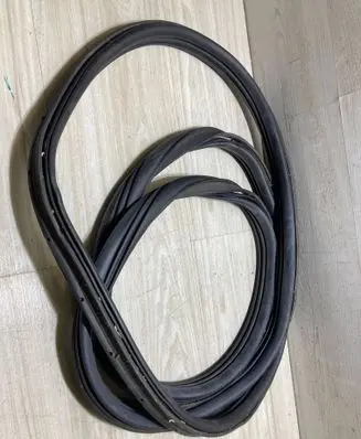 Ford Ecosport Seal rubber (tailgate) 