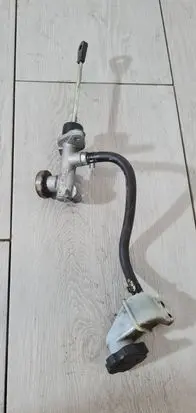 Chevrolet Captiva Clutch slave cylinder 