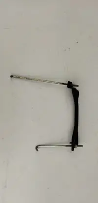 Battery bracket