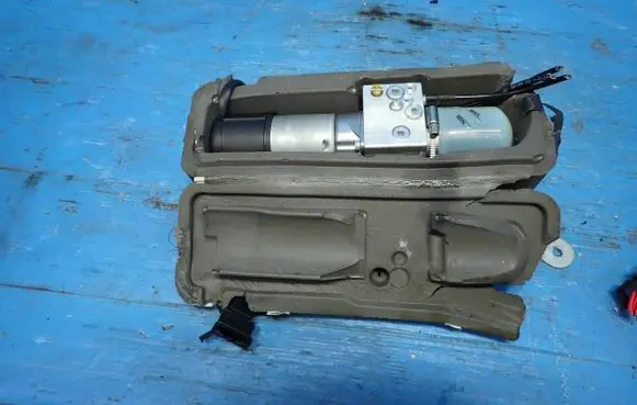 Audi A3 S3 8P Convertible roof hydraulic pump DAI1-110913