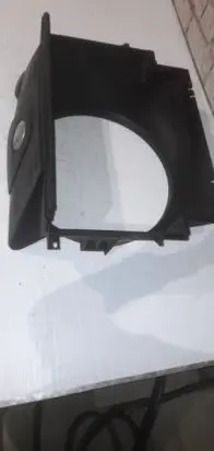 BMW 5 E39 Radiator cooling fan shroud 171177850839 77850839
