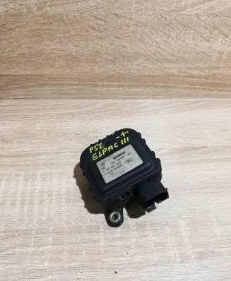 Renault Espace III Air flap motor/actuator 0132801112