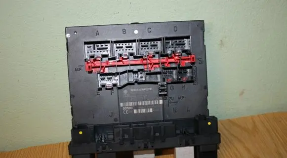 Volkswagen PASSAT B6 Comfort/convenience module 3C0937049AH