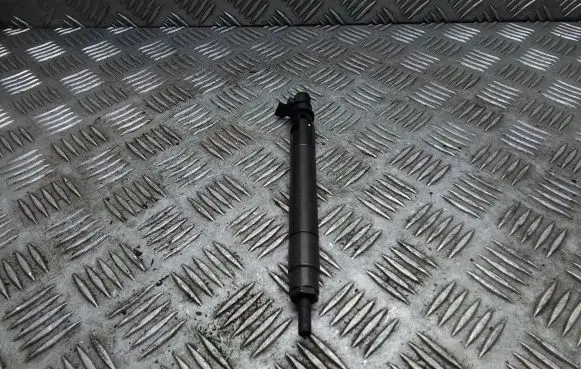 Ford Kuga II Fuel injector 9686191080