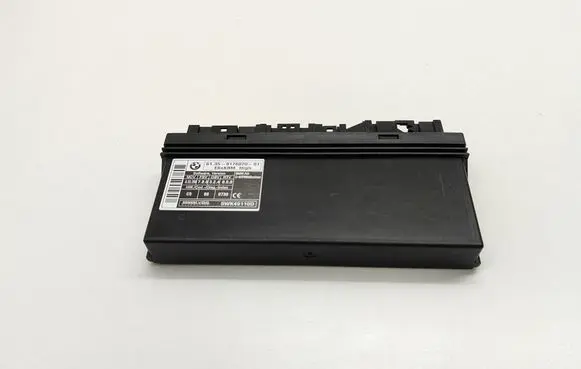 BMW 5 E60 E61 Comfort/convenience module 9176070 917607001 6135917607001