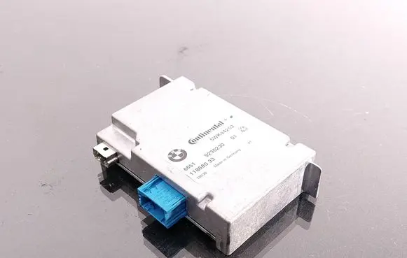 BMW X5 E70 Camera control unit module 66519230230 11868033