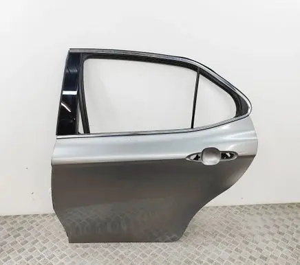 Toyota Camry VIII XV70 Rear door 6700433260