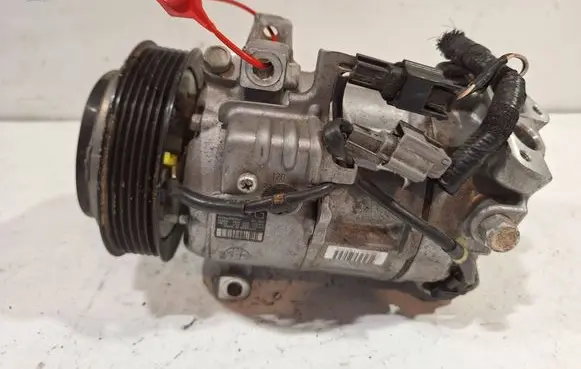 Renault Kadjar Air conditioning (A/C) compressor (pump) 926004EB2A