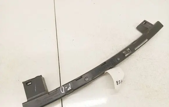 Chevrolet Volt I Front bumper mounting bracket 61854 161854