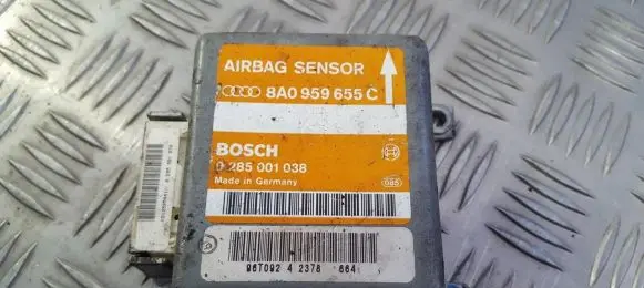 Audi A4 S4 B5 8D Airbag control unit/module 8a0959655c 0285001038