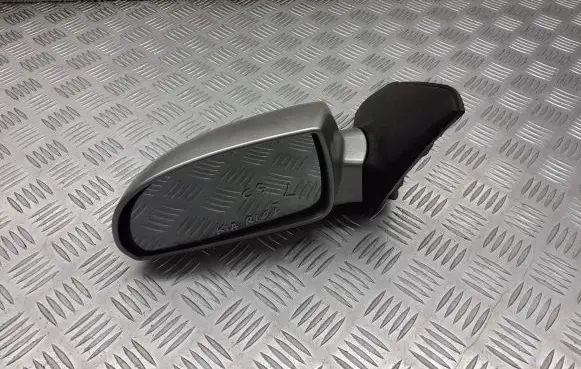 KIA Rio Front door electric wing mirror