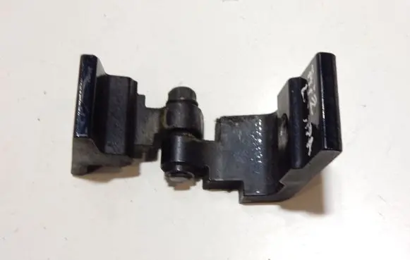 BMW 5 E60 E61 Rear door upper hinge 7068090 56276