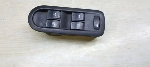 Renault Scenic II - Grand scenic II Electric window control switch 156018070
