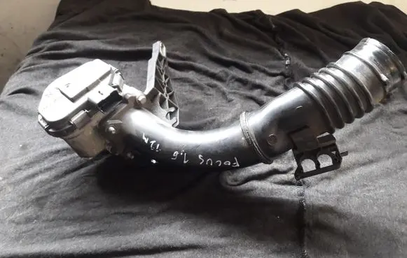 Ford Focus Engine shut-off valve 9673534480