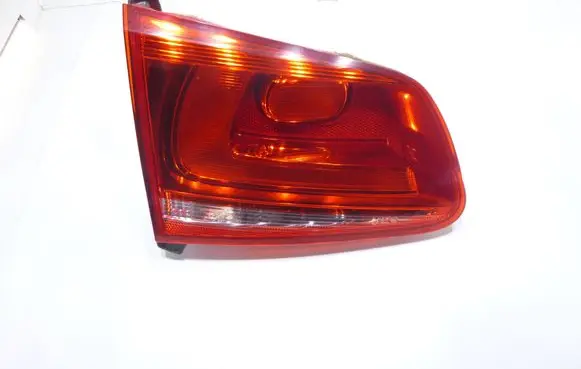 Volkswagen Touareg II Tailgate rear/tail lights 7P6945093B L00039859 L90039859