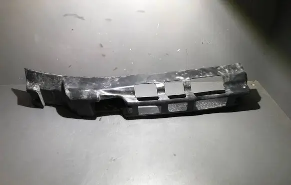 Dacia Sandero III Front bumper foam support bar 620937645R