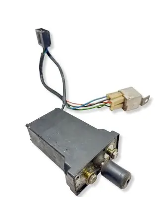 BMW 6 E24 Sunroof control unit/module 54121833246 0130830005