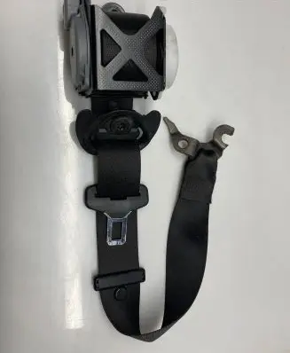 BMW X3 F25 Front seatbelt S2725843204 11B1571P0943