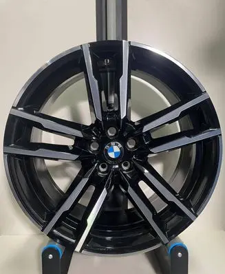 BMW X3M F97 R20 alloy rim 8059723 8059724