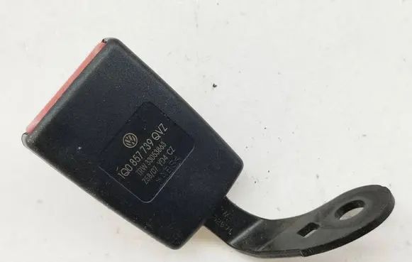 Volkswagen Eos Rear seatbelt buckle 1Q0857739 33053863