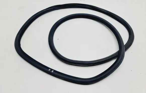 Opel Meriva B Rear door rubber seal (on body) 