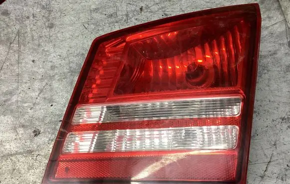 Dodge Journey Tailgate rear/tail lights 04806368AA