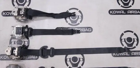 Volkswagen T-Roc Set of seat belts 2GA857806B 2GA857706D 2GA857805B