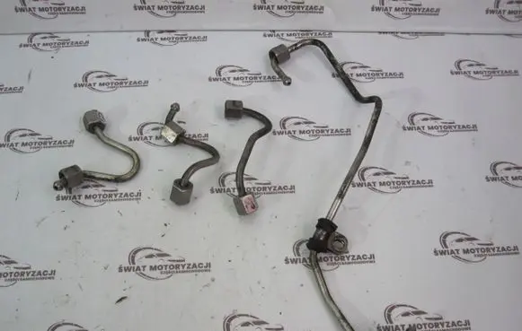 Volkswagen Polo V 6R Fuel injector supply line/pipe 611GB
