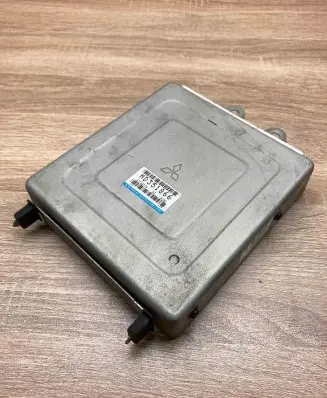 Mitsubishi Carisma Engine control unit/module ECU MD351866 E2T68374