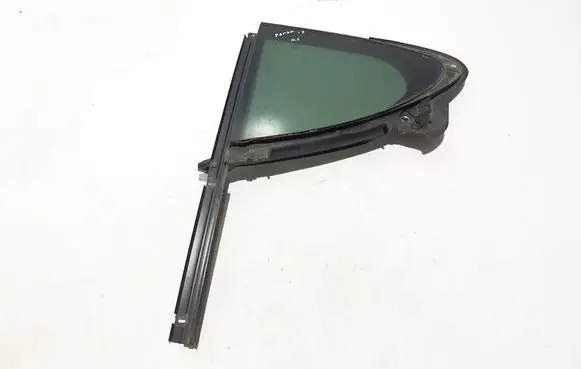 Porsche Panamera (970) Rear vent window glass 97054431111