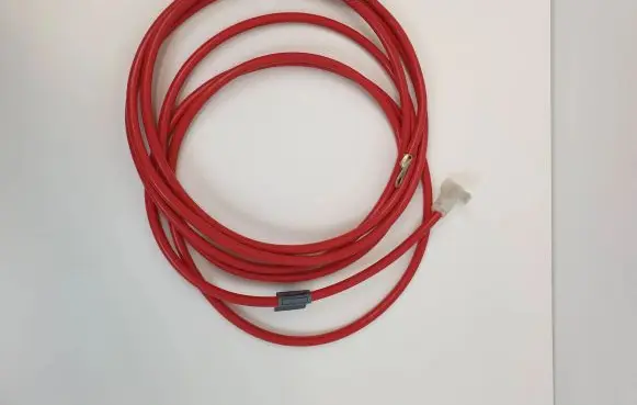 Positive cable (battery)