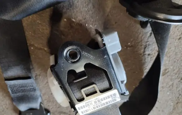 BMW X5 E70 Front seatbelt 3052985