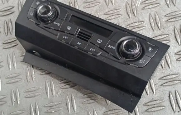Audi A4 S4 B8 8K Climate control unit 8T2820043AF A2C53345978