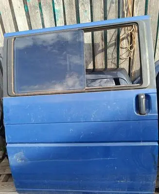 Volkswagen Transporter - Caravelle T4 Rear door