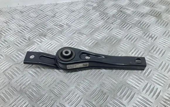 Skoda Karoq Engine mount bracket 5Q0199855AC