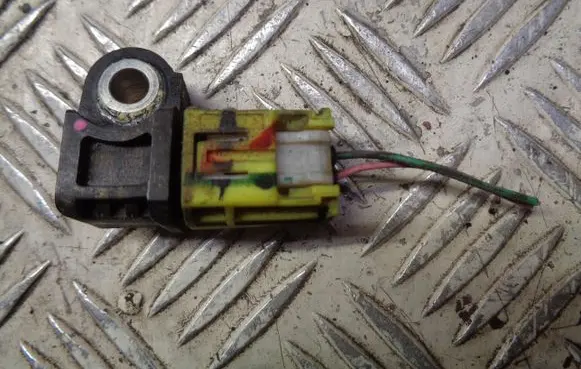 Mitsubishi Space Star Airbag deployment crash/impact sensor 8651A232