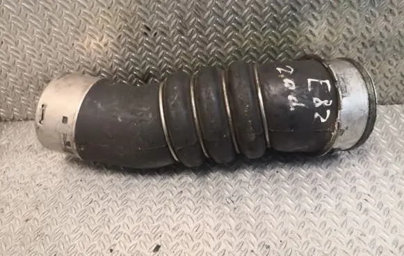 BMW 1 E81 E87 Intercooler hose/pipe 7802752
