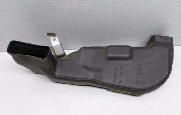 Mitsubishi Space Wagon Cabin air duct channel MR283956