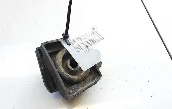 Mitsubishi Colt Radiator mount bracket a4545040712 5vc073
