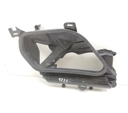 Porsche Taycan 9J1 Air intake duct part 9J1815129 9J1815129C