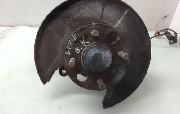 Honda Civic Rear wheel hub spindle/knuckle