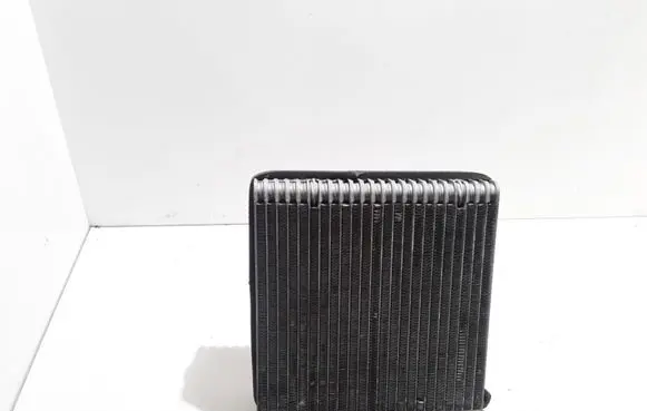 Volkswagen Touran I Air conditioning (A/C) radiator (interior) 