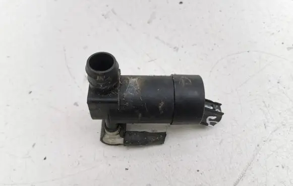Ford C-MAX I Windscreen/windshield washer pump