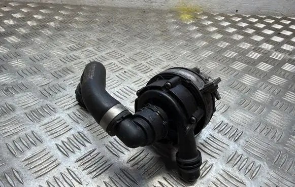 Mercedes-Benz C AMG W205 Electric auxiliary coolant/water pump 0392024050 A0005002686 201609013000