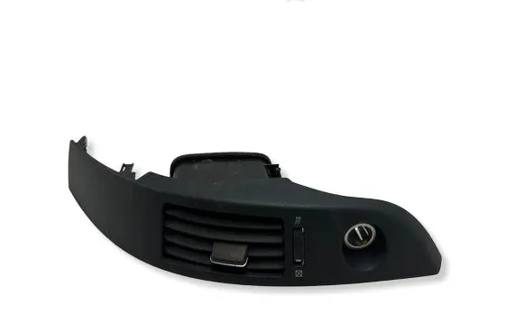 Toyota Corolla Verso AR10 Dash center air vent grill 5568064010