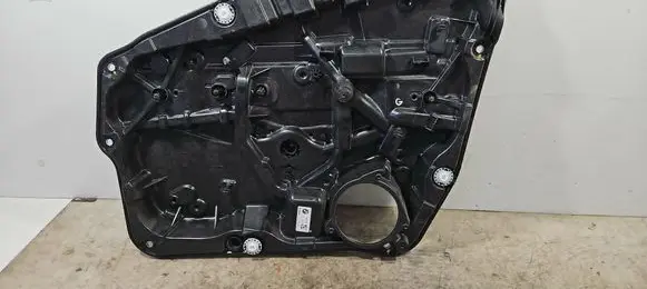 BMW X3 G01 Rear window lifting mechanism without motor 7393459 C39196108